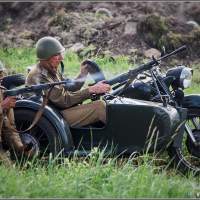 Советские мотоциклисты бьют по врагу Гумбинненское сражение –