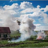 Разрывы снарядов на немецком хуторе Гумбинненское сражение –