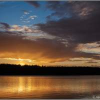 Закат на озере Светлая Ламбина