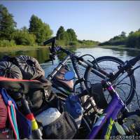 Переправа велосипедов через канал по Калининградской Голландии