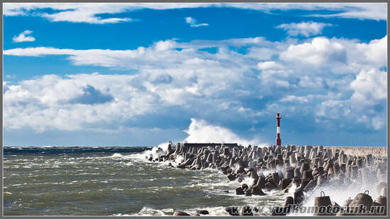 Балтийское море штормит
