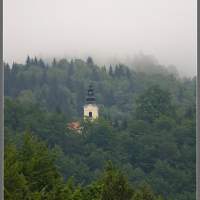 Церковь в тумане. Словения гора Голте Golte.
