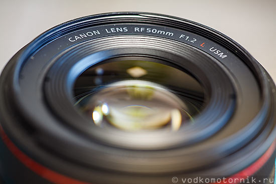 Canon RF 50mm F1.2L USM – перемещение линз при фокусировке