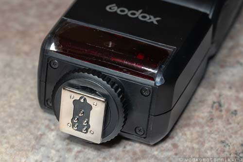Godox TT350 – Горячий башмак с контактами
